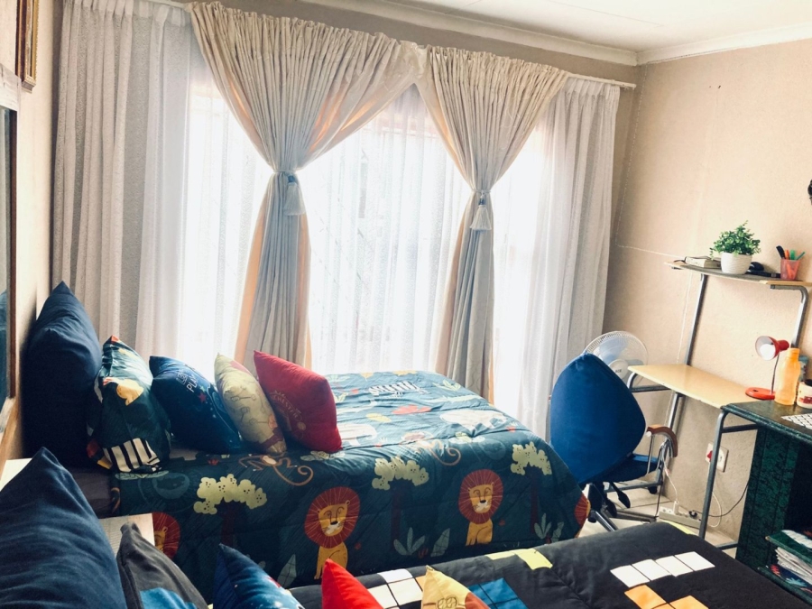 3 Bedroom Property for Sale in Mabopane Unit M North West